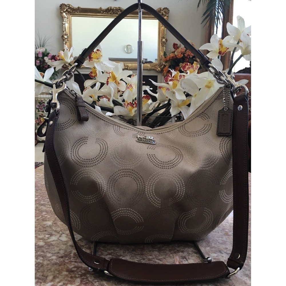 Coach Madison F15929 Op Art Signature Beige Jacquard  Shoulder Handbag Purse EUC